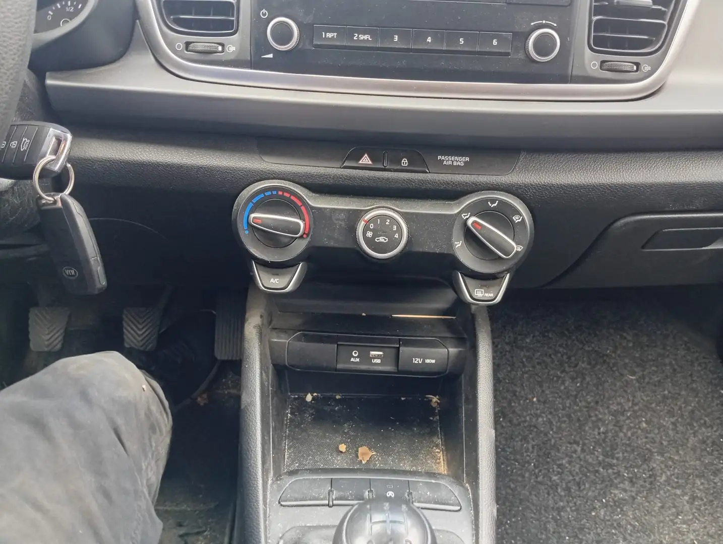 Kia Rio 1.2 Attract Wit - 2