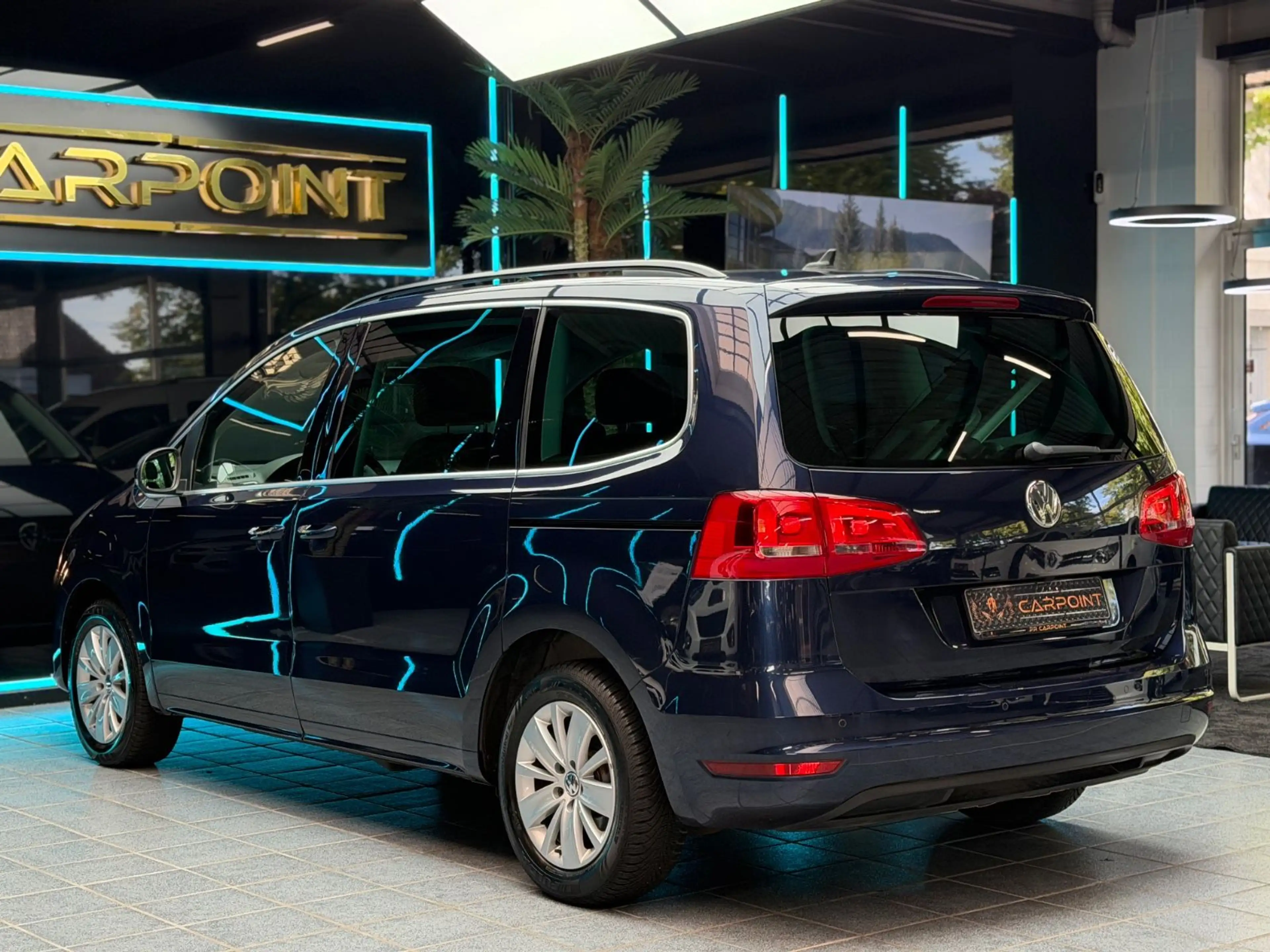 Volkswagen Sharan Comfortline BMT 1.4l 7-Sitzer/BT/Navi/CAM — photo 4