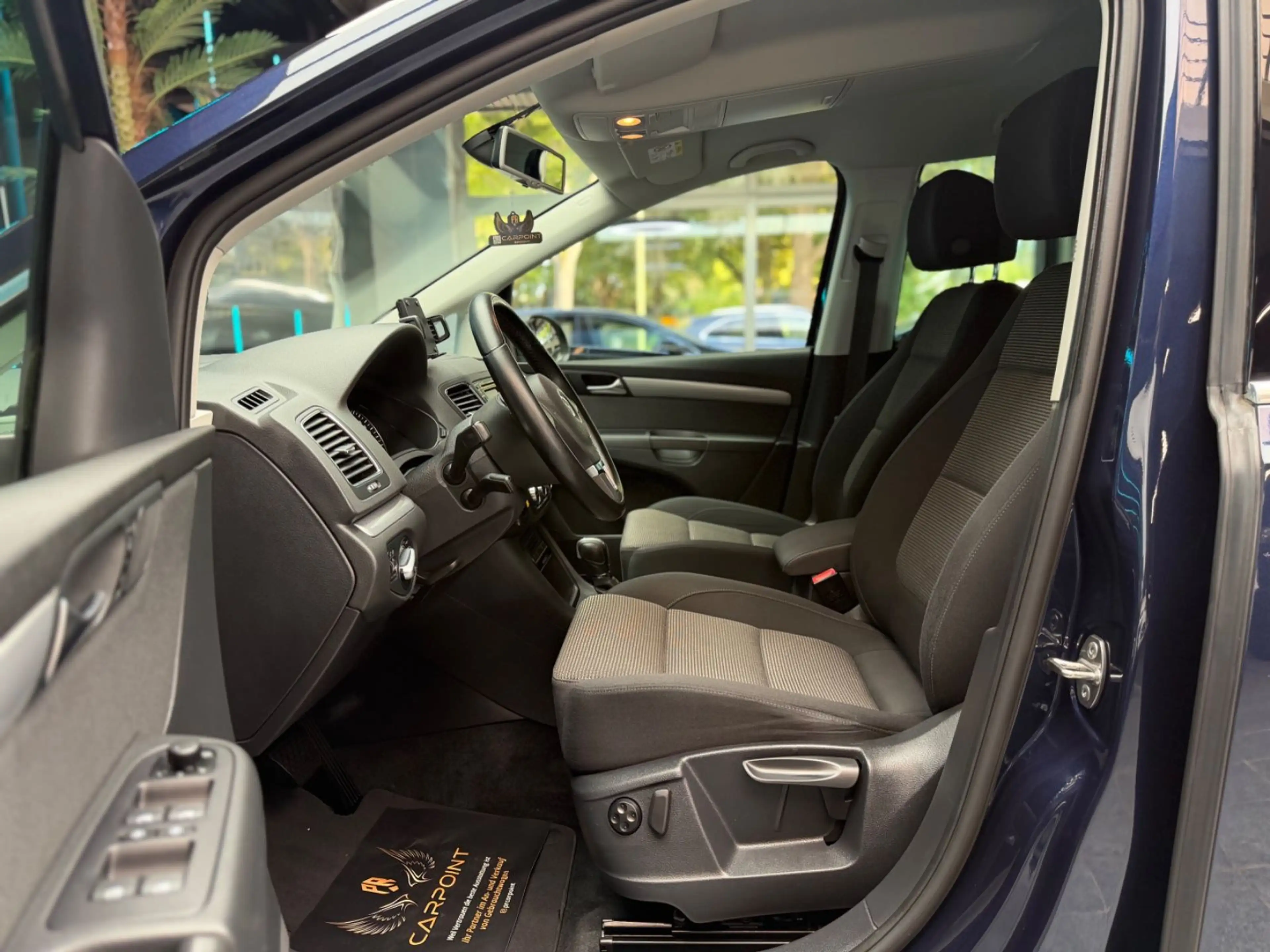 Volkswagen Sharan Comfortline BMT 1.4l 7-Sitzer/BT/Navi/CAM — photo 10