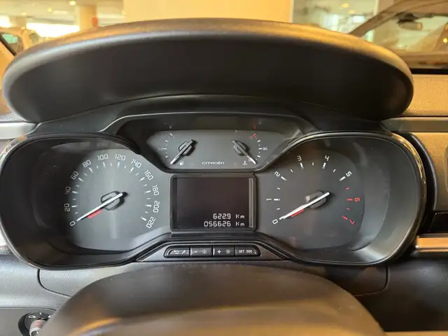 Citroen C3 view 11