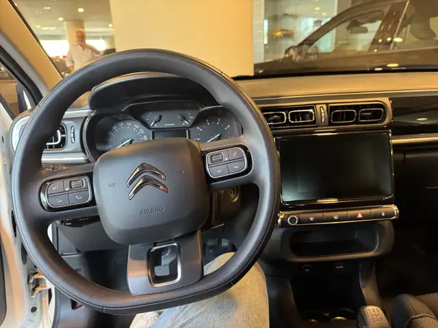 Citroen C3 view 12