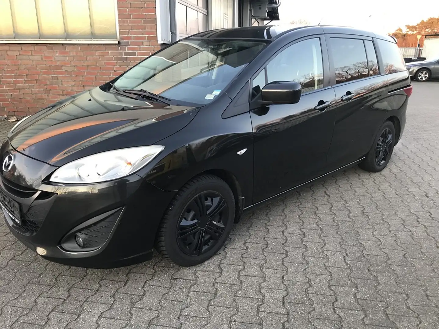 Mazda 5 1.6l MZ-CD 7.Sitzer, PDC h., n. Fahrber. Černá - 1