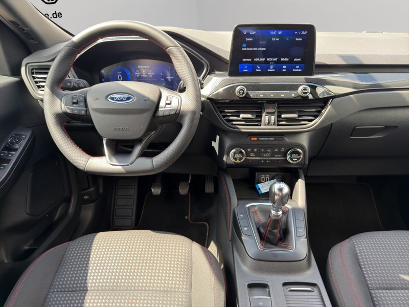 Ford Kuga 1.5 EcoBoost ST-LINE — photo 12