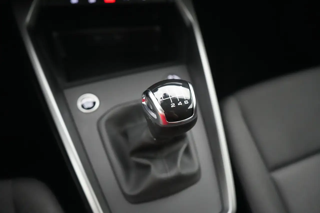 Audi A3 Sedan 30 TFSI Attraction Business GPS PDC CAM B&O, миниатюра 17