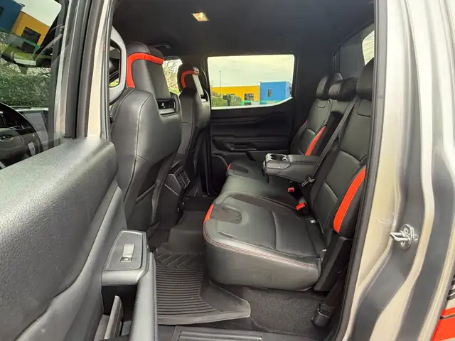 Ford Ranger view 8