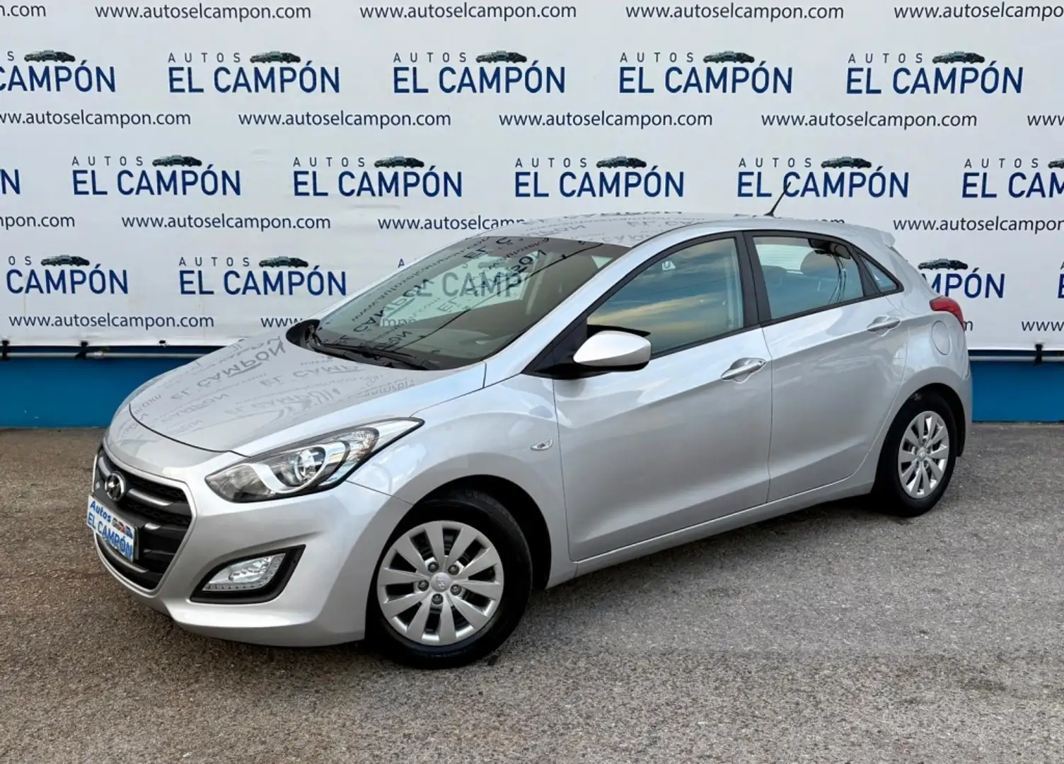 Hyundai i30 1.4 MPI BD Klass 100 Zilver - 1