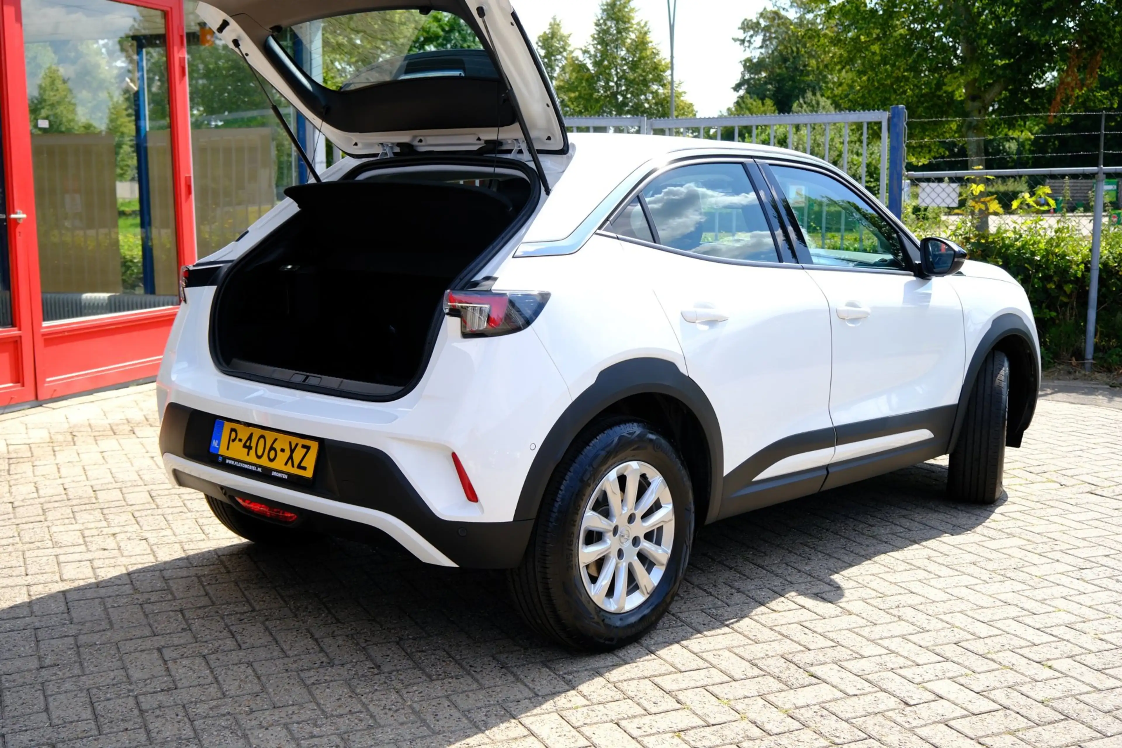 Opel Mokka-E Edition 50-kWh 7.4kw bl. Aut. Clima|Cam|DAB|LMV — photo 9