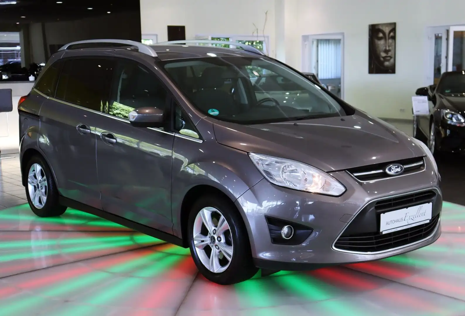 Ford Grand C-Max Champions Edition*KLIMAAUT*NAVI*SHZ* Bruin - 2