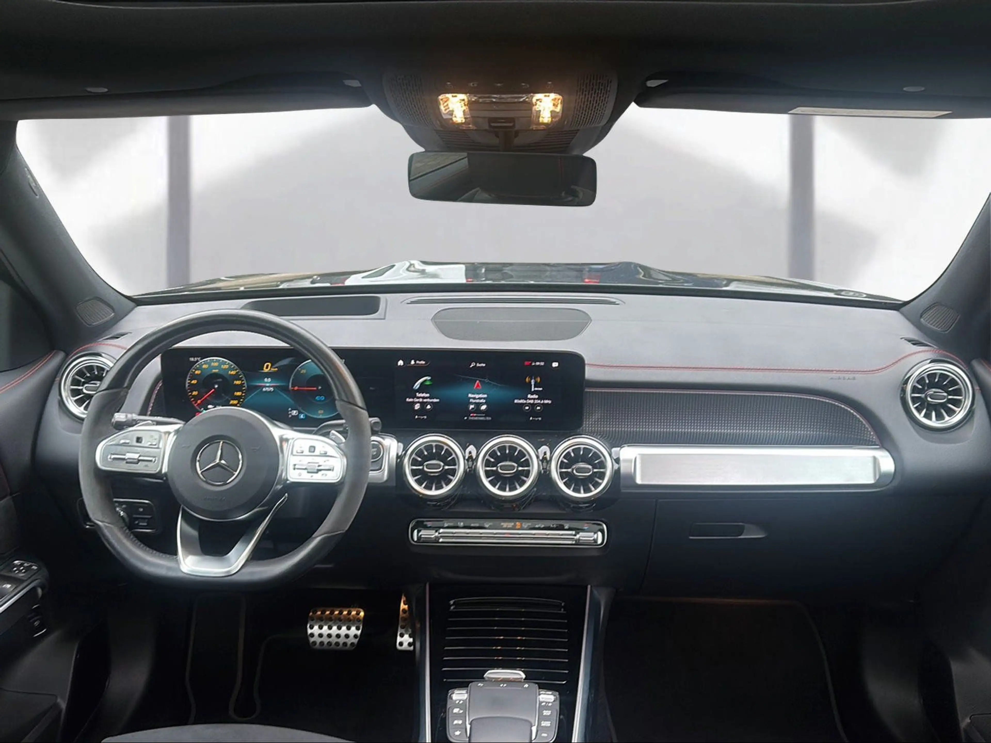 Mercedes-Benz EQB 350 AMG 4M AMG 360° MEMORY HUD DISTRO KEYL — photo 14