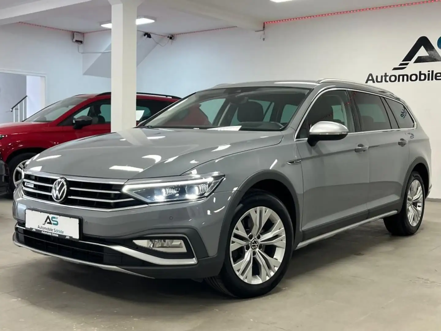 Volkswagen Passat Alltrack 2.0 TDi 4Motion DSG IQLight/Virt Grau - 2