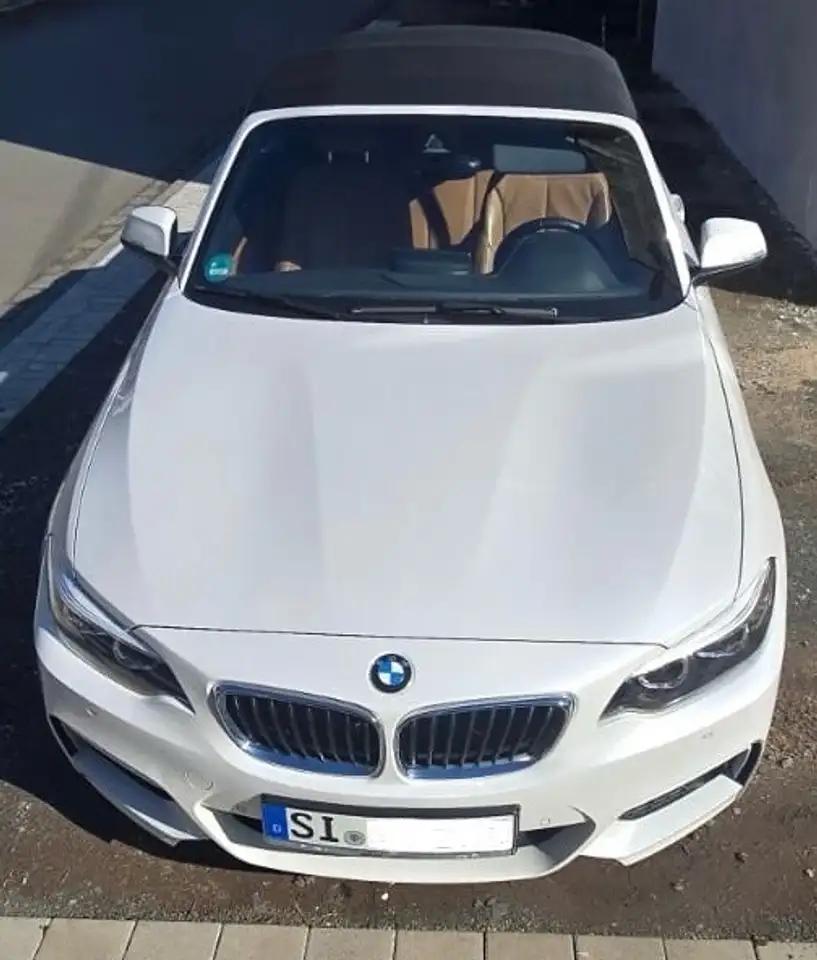 BMW 230