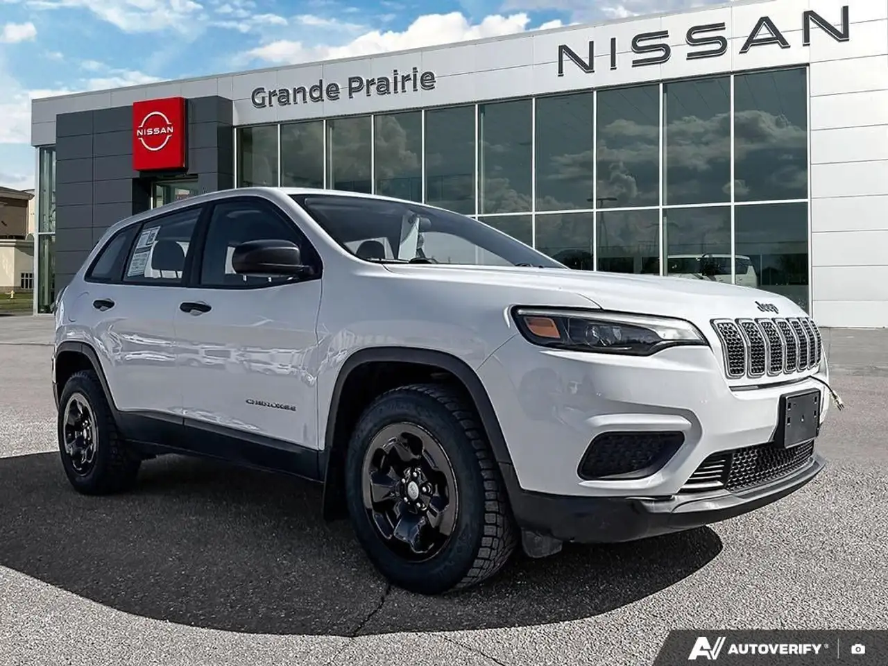 Jeep Cherokee снимка Jeep Cherokee