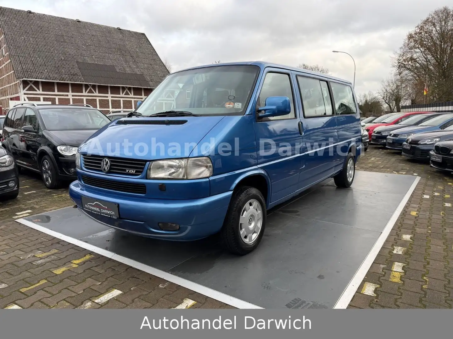 Volkswagen T4 Caravelle 2.5 TDI Comfort lang 2.Hand S.Heft Blau - 1