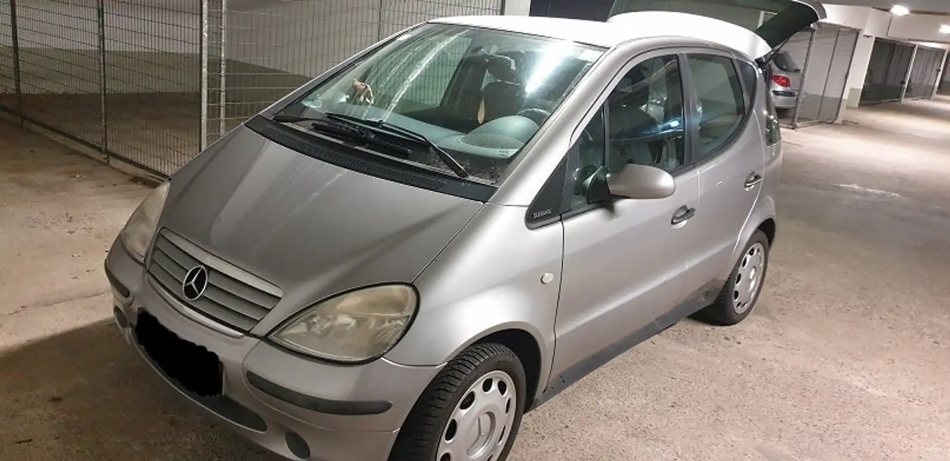 Mercedes-Benz A 160 A-Klasse Elegance Grey - 1