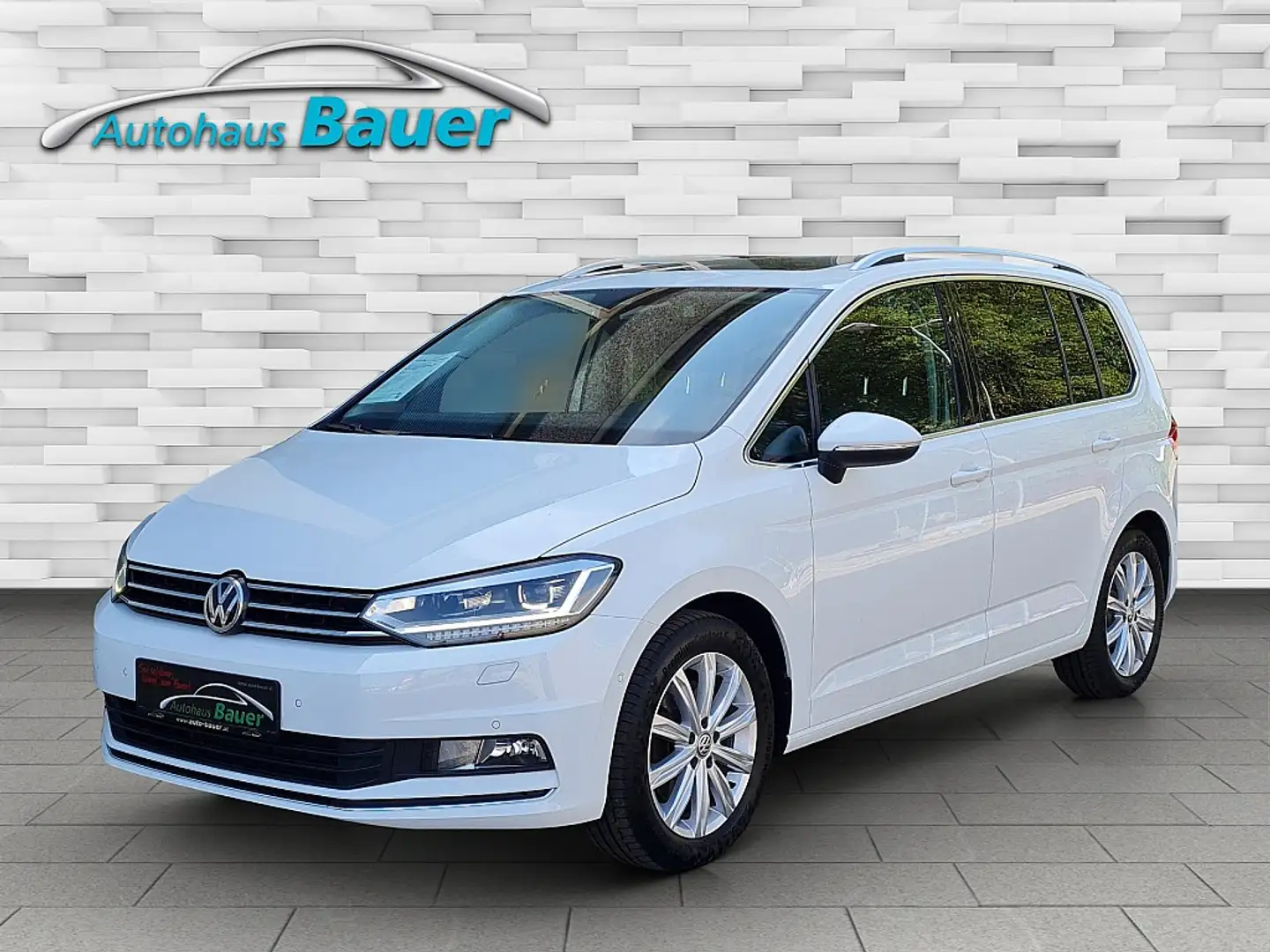 Volkswagen Touran Highline 2,0 SCR TDI DSG Weiß - 1