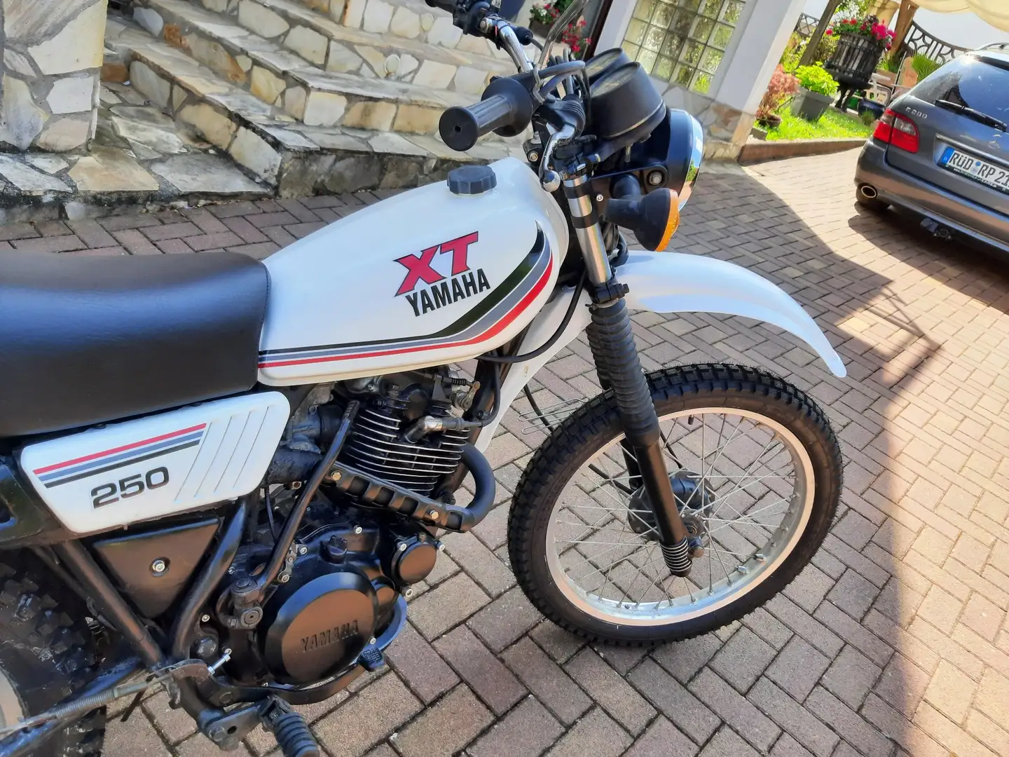 Yamaha XT 250 Wit - 1