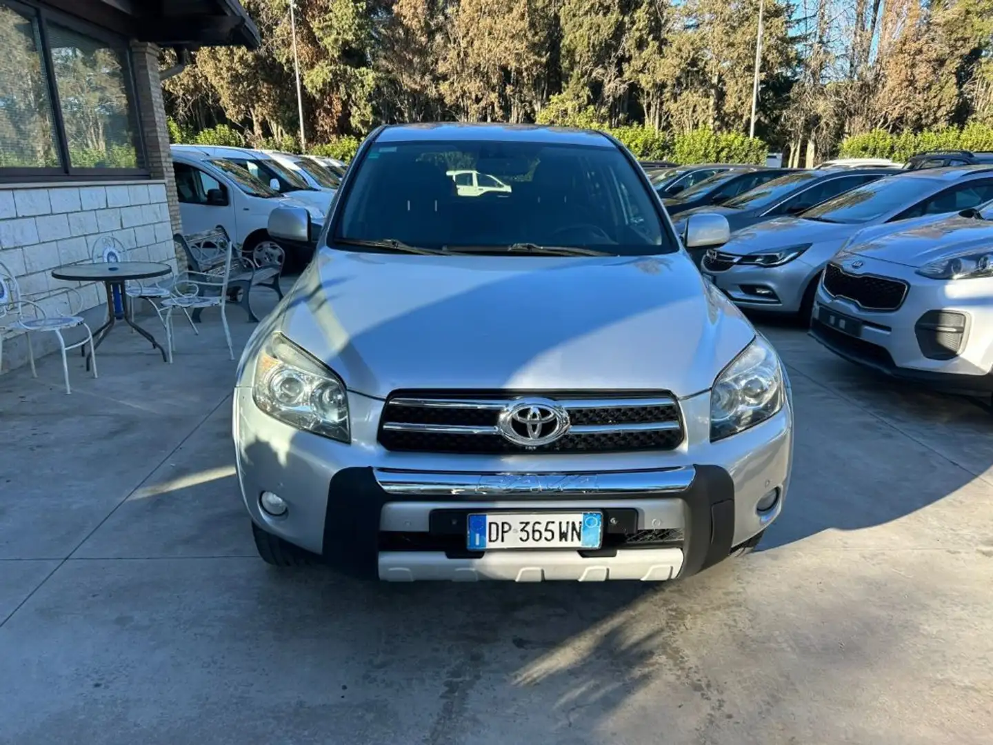 Toyota RAV 4 Crossover 2.2 D-Cat 177 CV Luxury Argento - 2