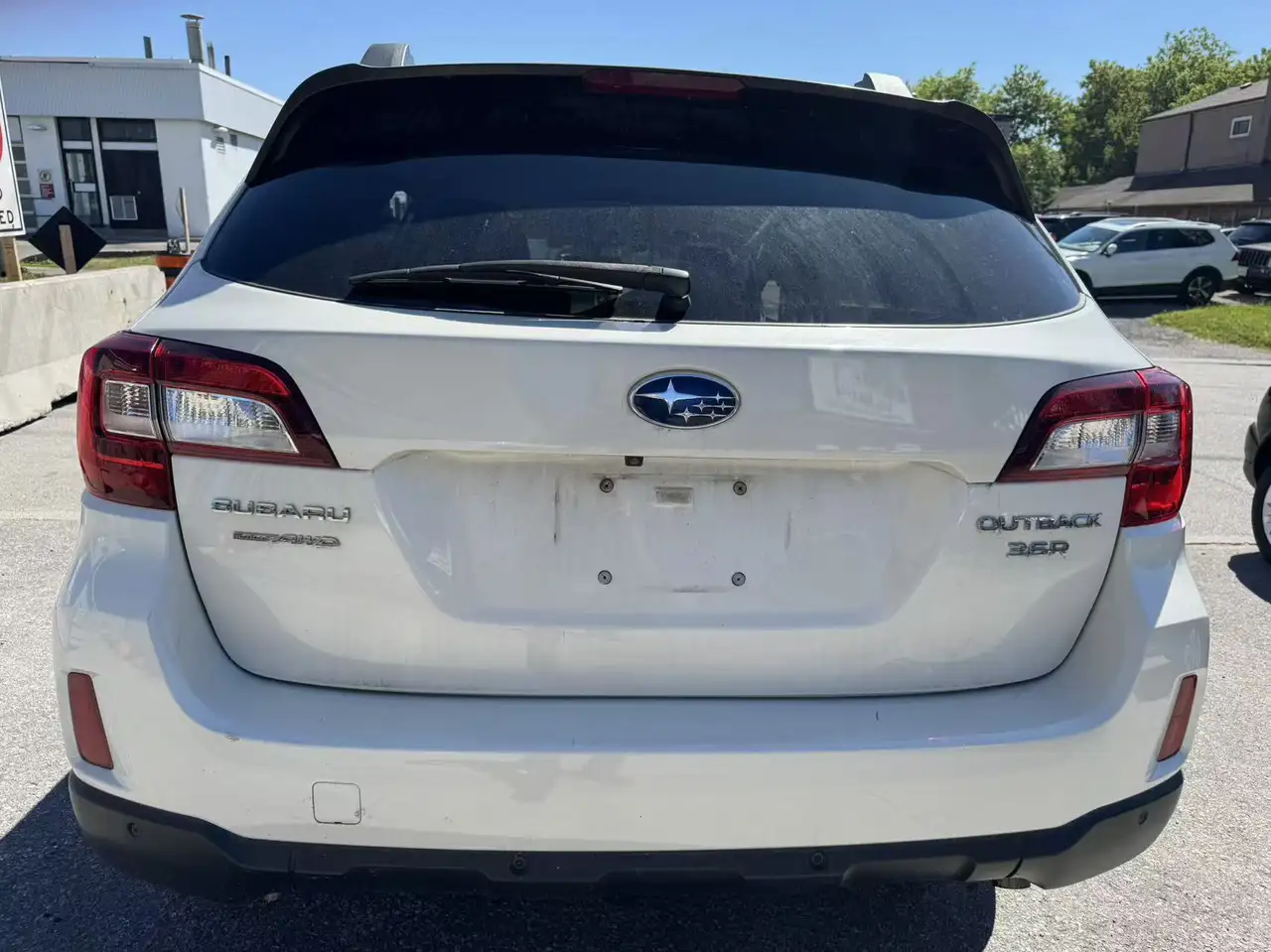 Subaru OUTBACK photo Subaru OUTBACK