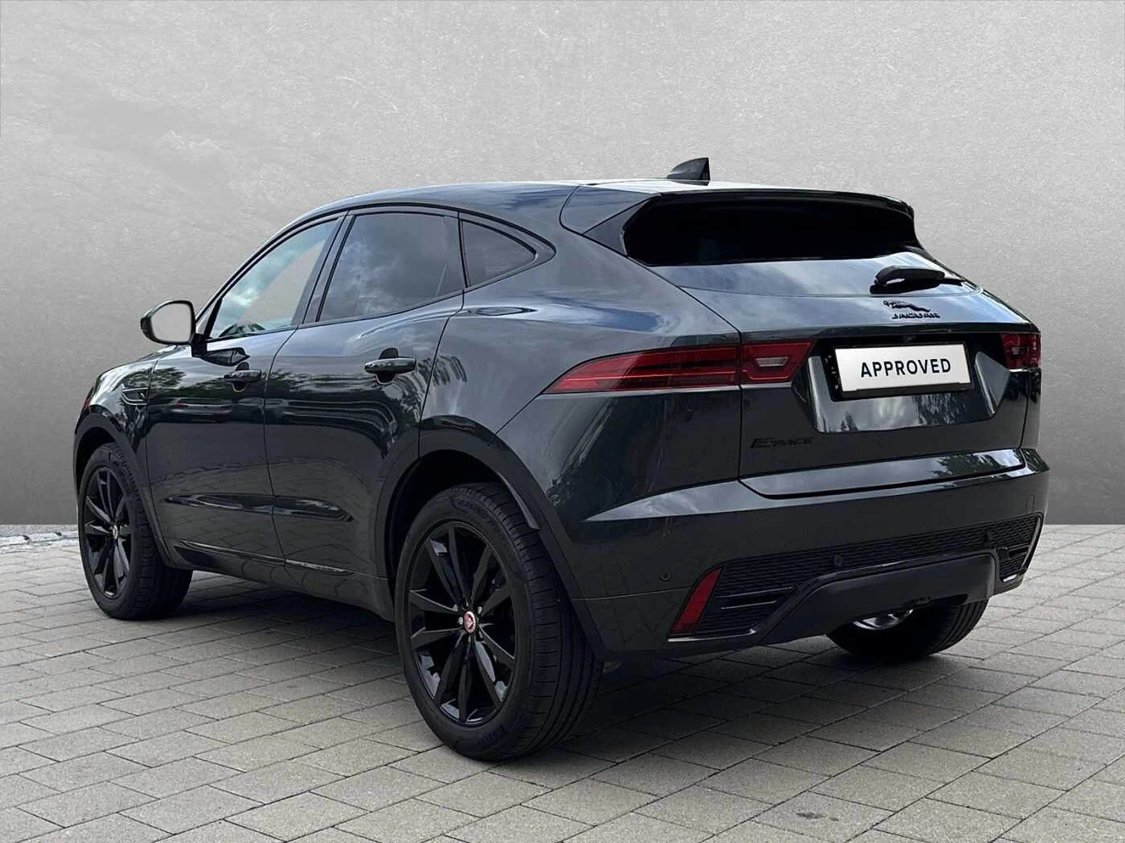 Jaguar E-Pace D165 AWD Aut. R-Dynamic SE — photo 2
