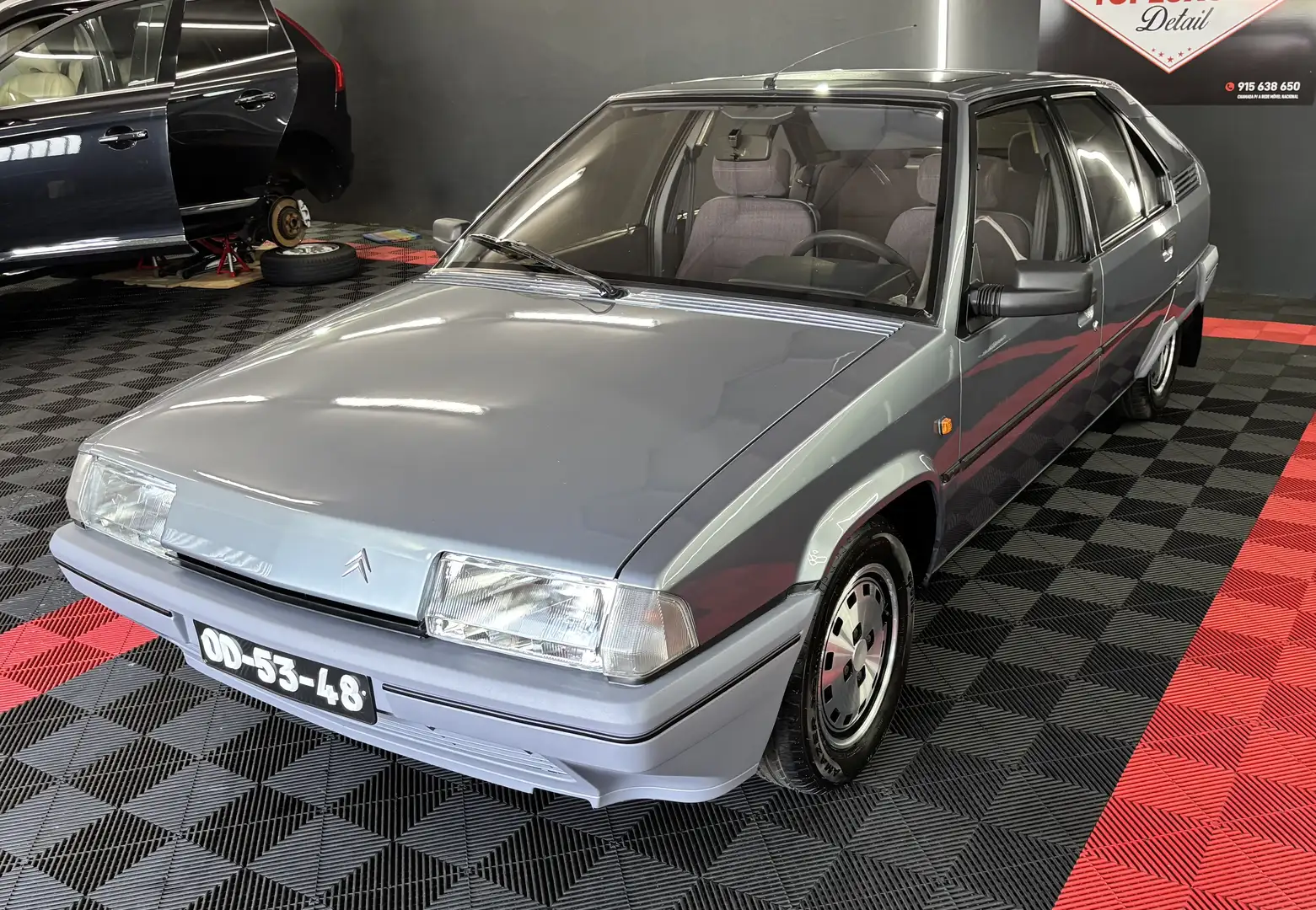 Citroen BX 19 GTI Grau - 1