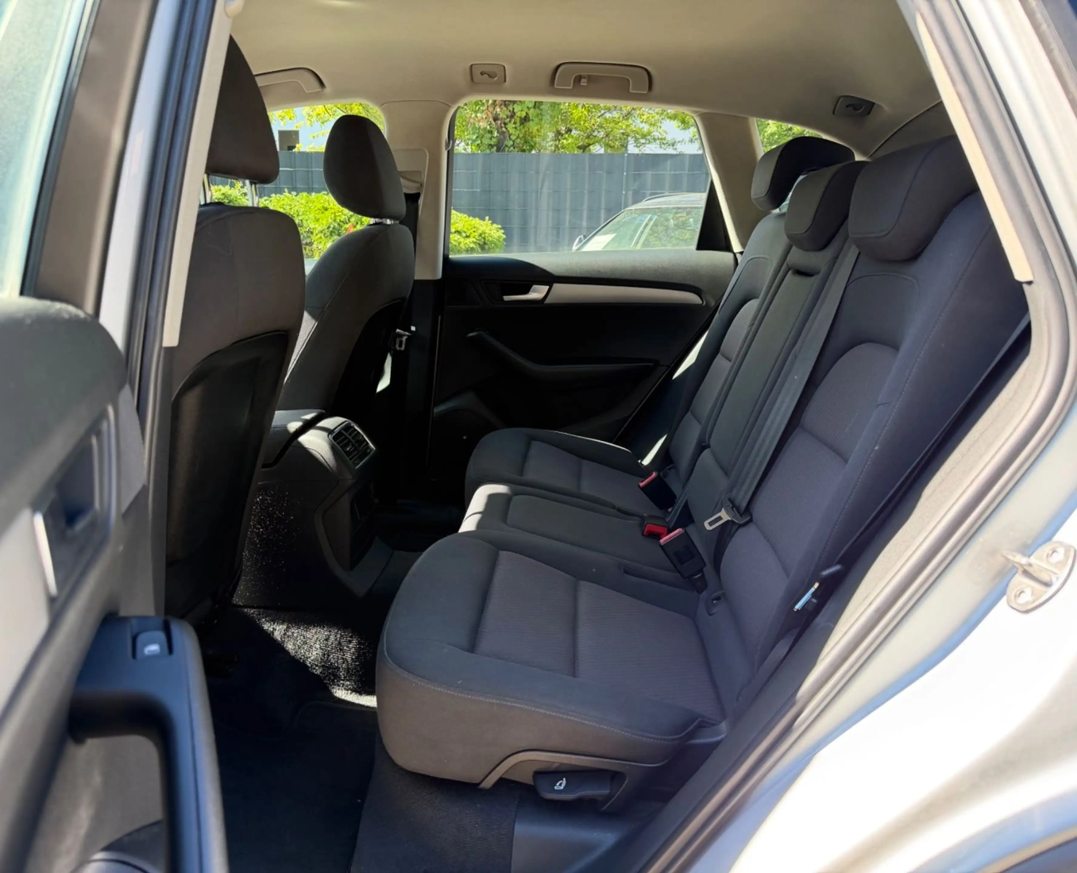 Audi Q5 2.0 TDI 105 kW quattro/Xenon — photo 13