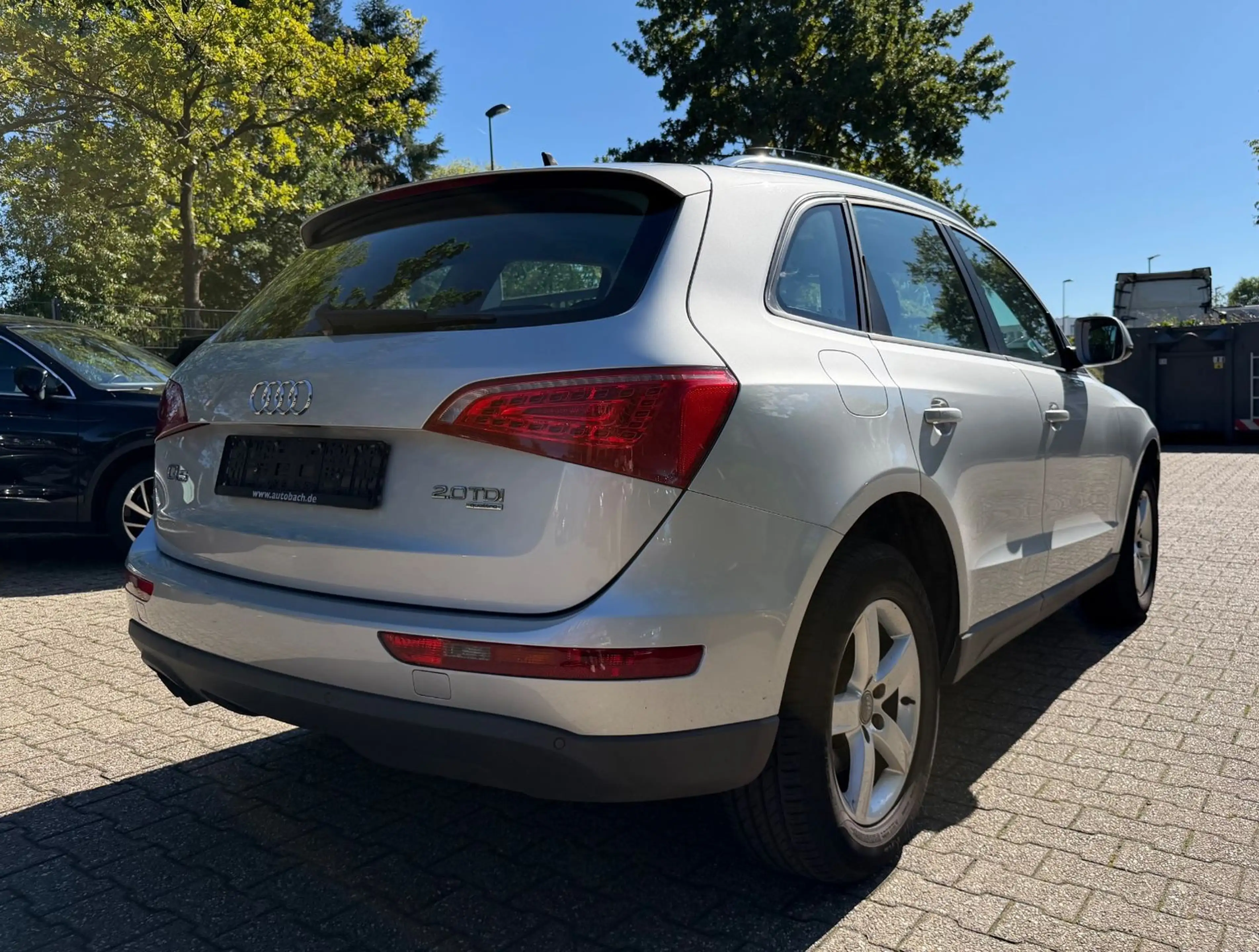 Audi Q5 2.0 TDI 105 kW quattro/Xenon — photo 7