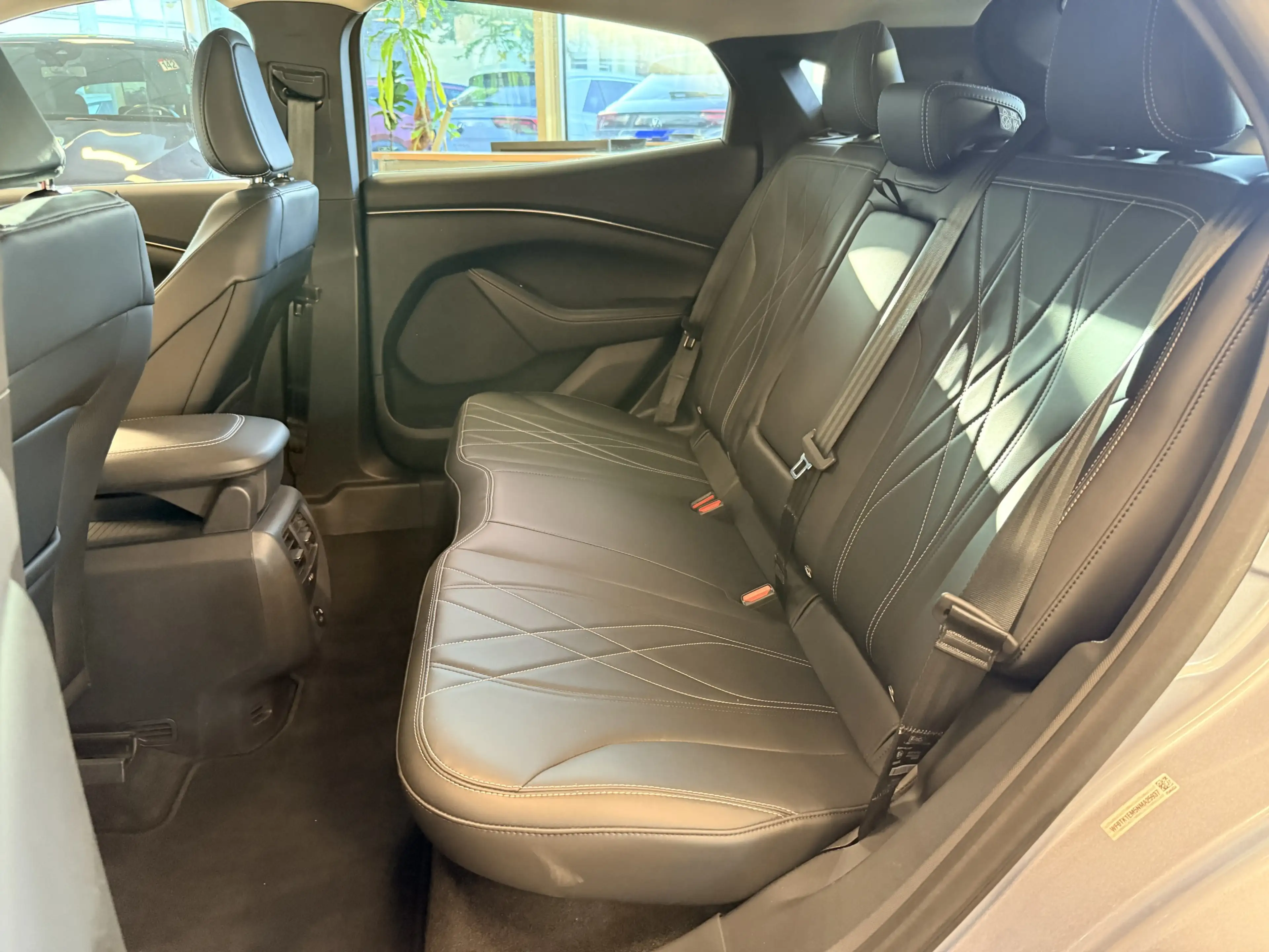 Ford Mustang Mach-E 93%SOH*ACC*Leder*1H*CAM*CarPlay — photo 11