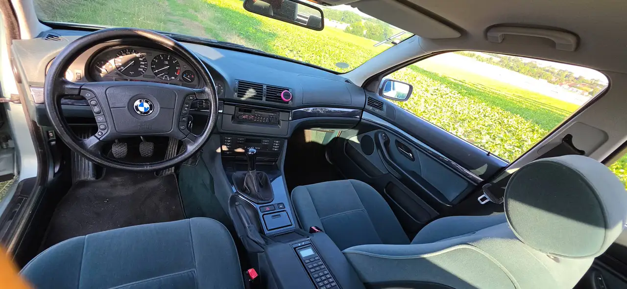 BMW 520 E39, foto 12