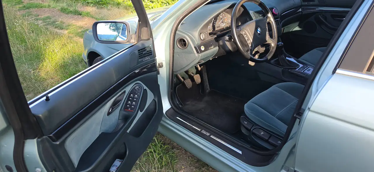 BMW 520 E39, foto 11