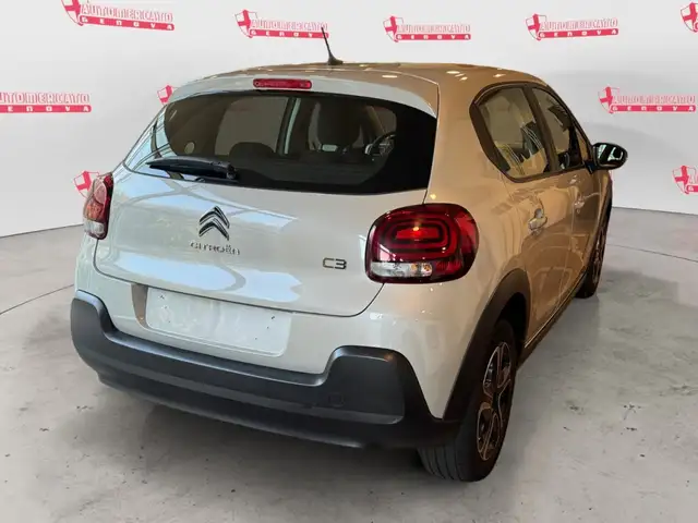 Citroen C3 view 4