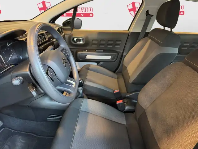 Citroen C3 view 8