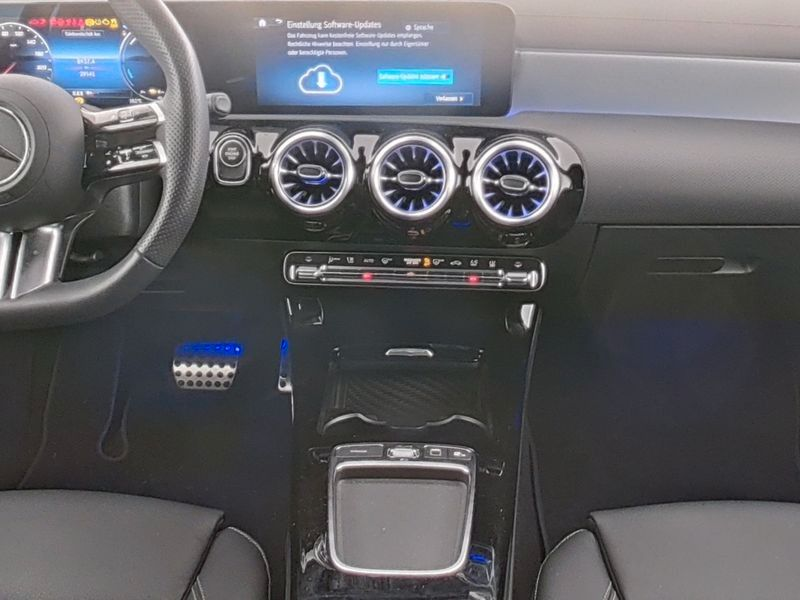 Mercedes-Benz CLA 250 E SB NIGHT*AHK*360*HUD AMG Line Premium+ — photo 5