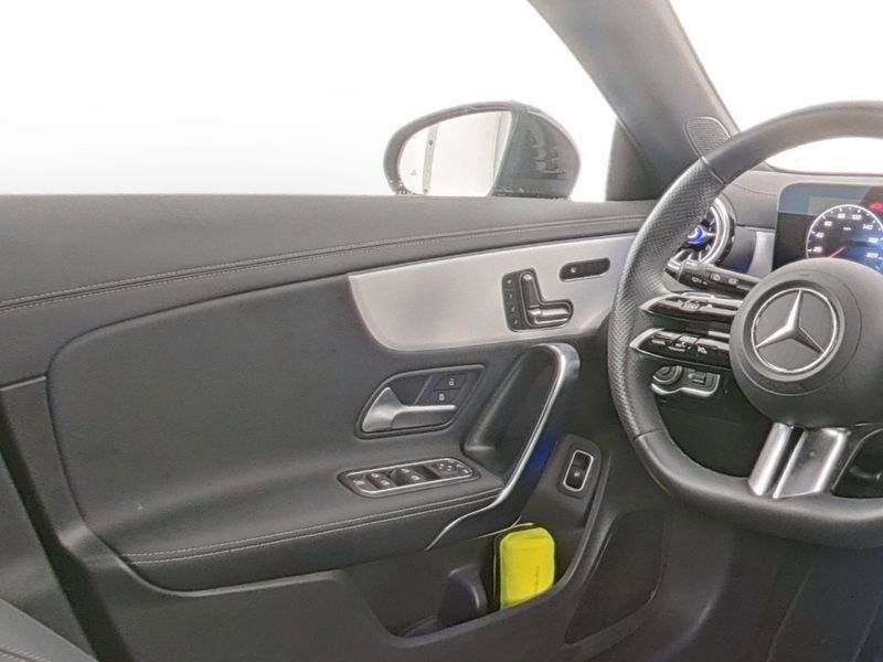 Mercedes-Benz CLA 250 E SB NIGHT*AHK*360*HUD AMG Line Premium+ — photo 6