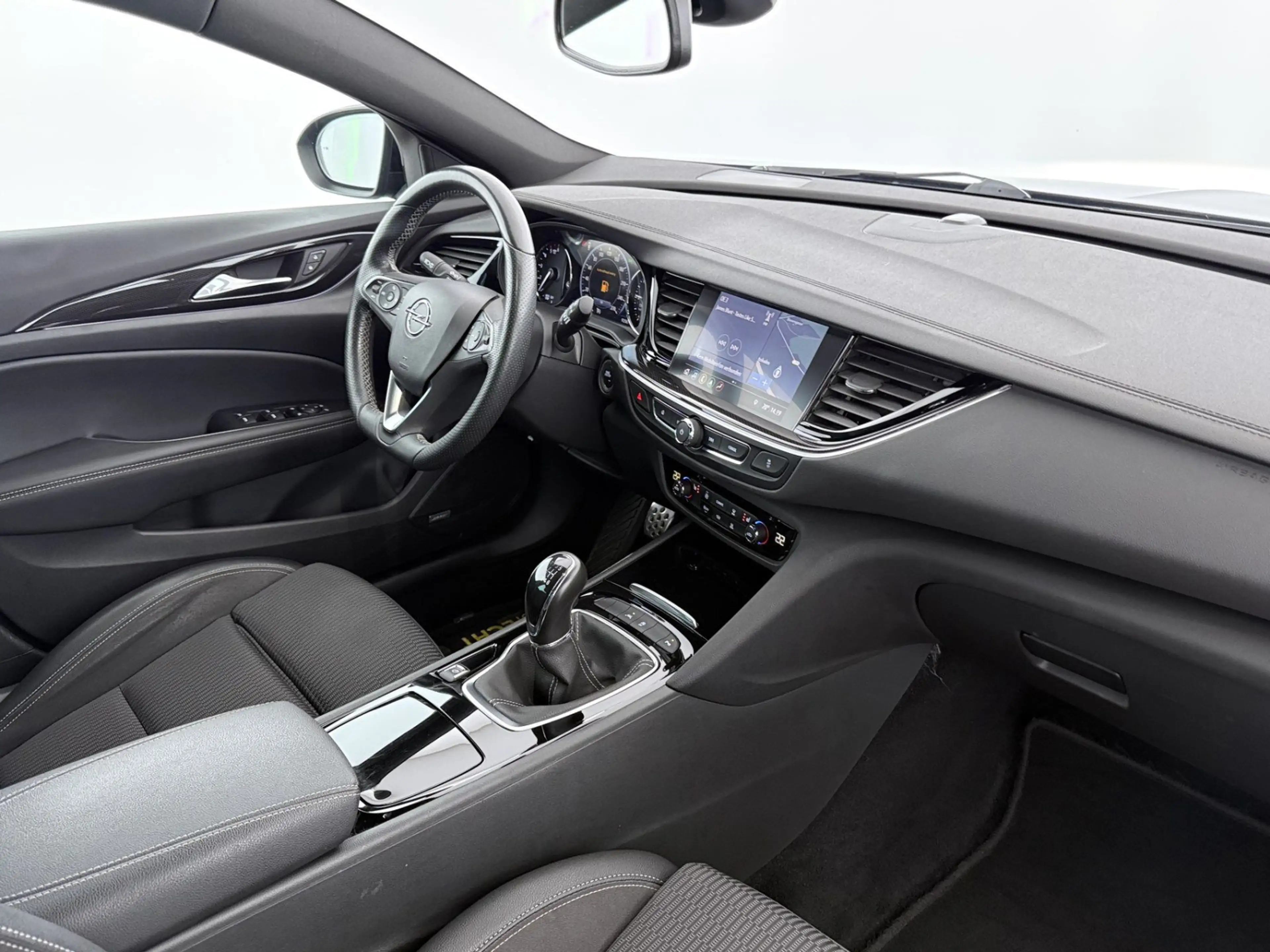 Opel Insignia B ST 2.0 CDTI  Business LED AHK SITZHZG — photo 14