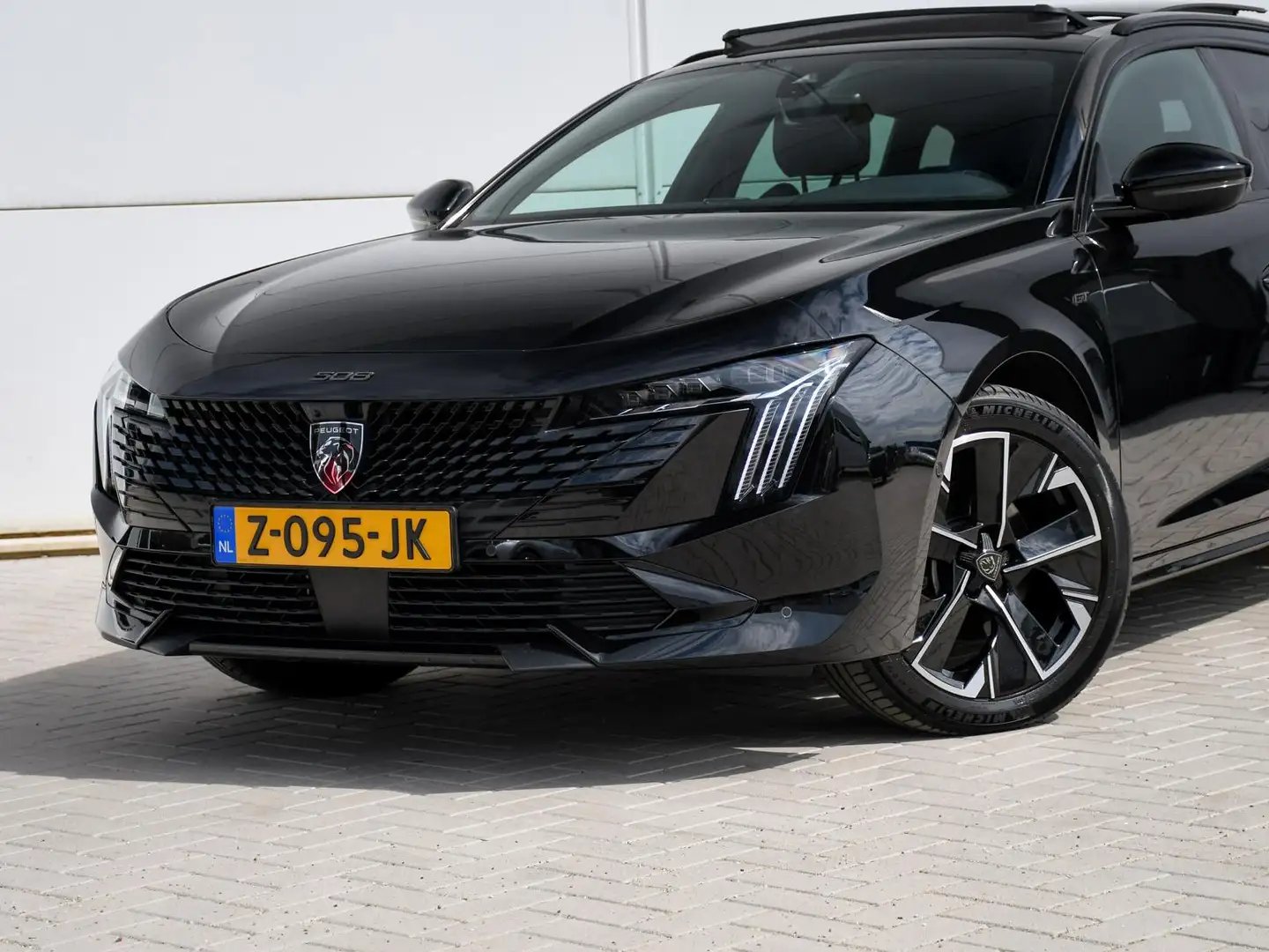 Peugeot 508 SW GT 1.2 PureTech 130pk Automaat SCHUIF-DAK | 18' Nero - 2