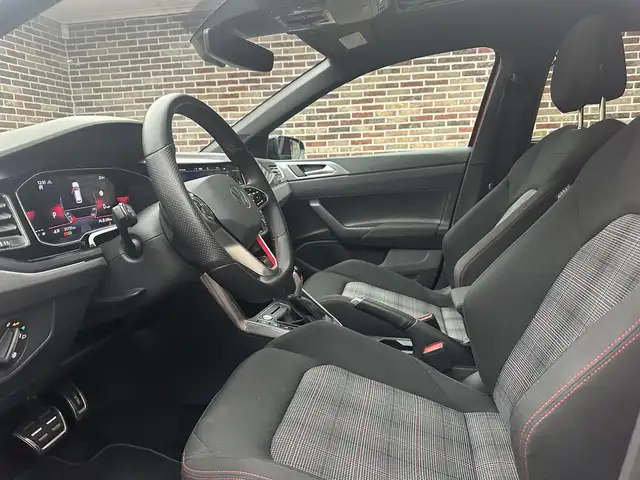 Volkswagen Polo view 13
