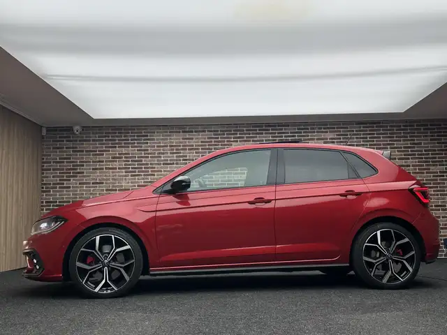 Volkswagen Polo view 6