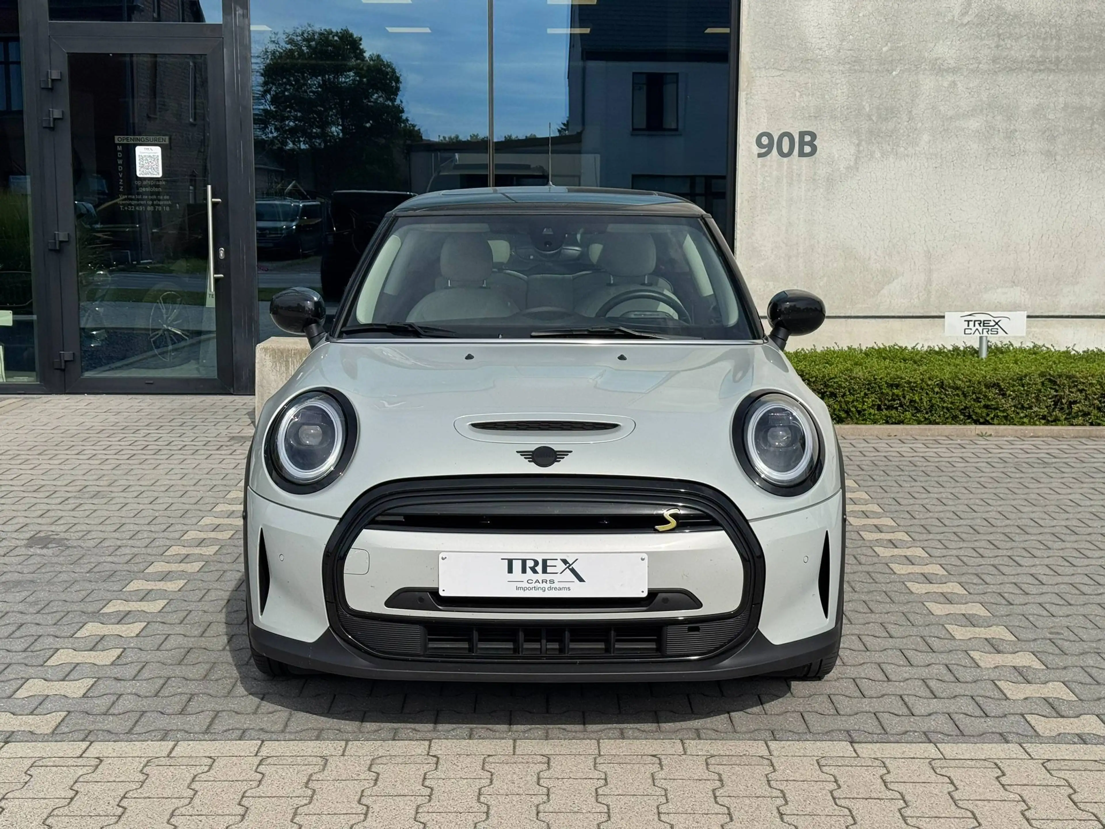 MINI Cooper SE e-Mini 28.9 kWh/ Pano/ ACC/ Camera/ HUD/ Stoel+stuur verwarming/ Keyless/ LED — photo 4