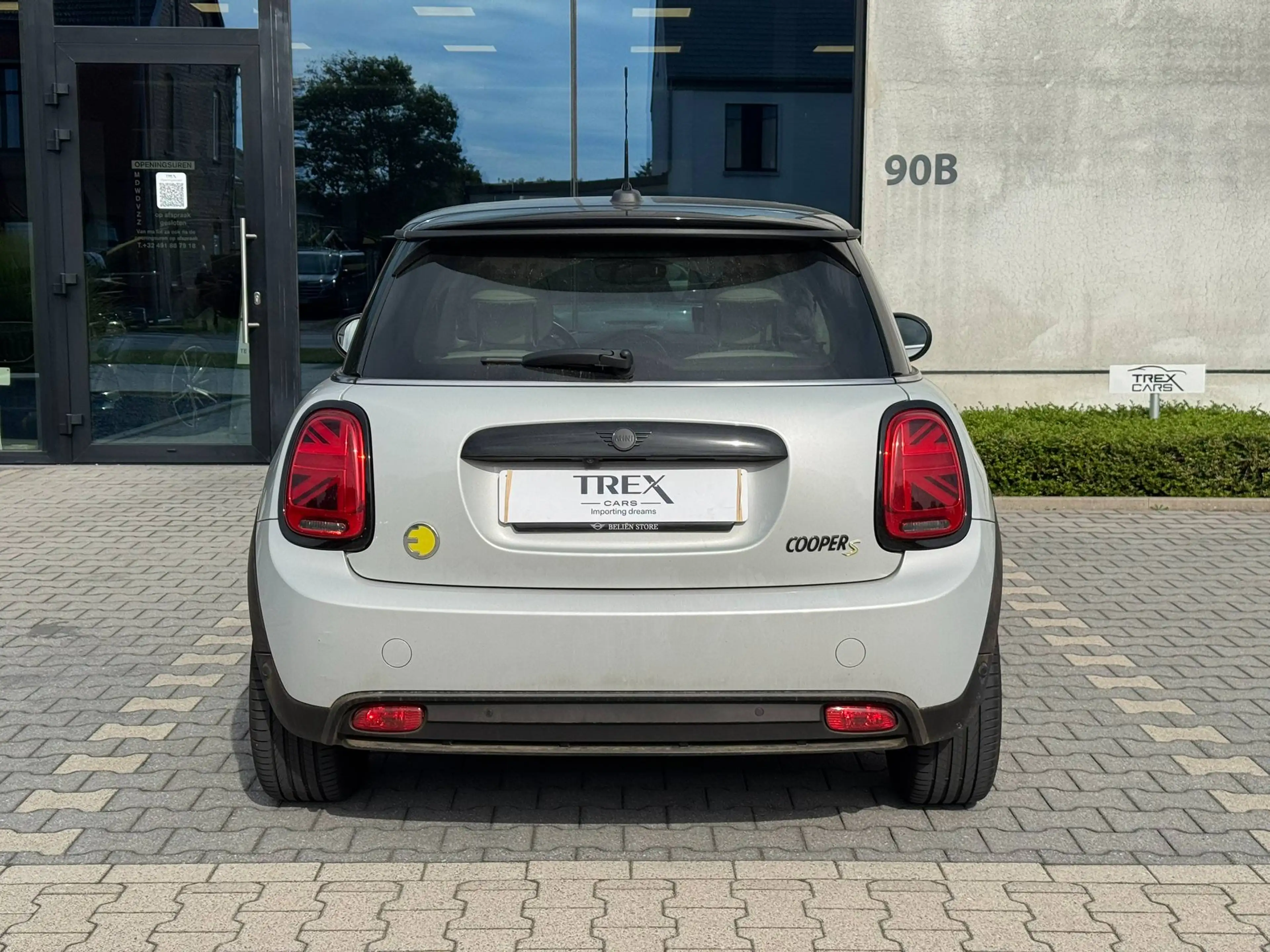 MINI Cooper SE e-Mini 28.9 kWh/ Pano/ ACC/ Camera/ HUD/ Stoel+stuur verwarming/ Keyless/ LED — photo 5