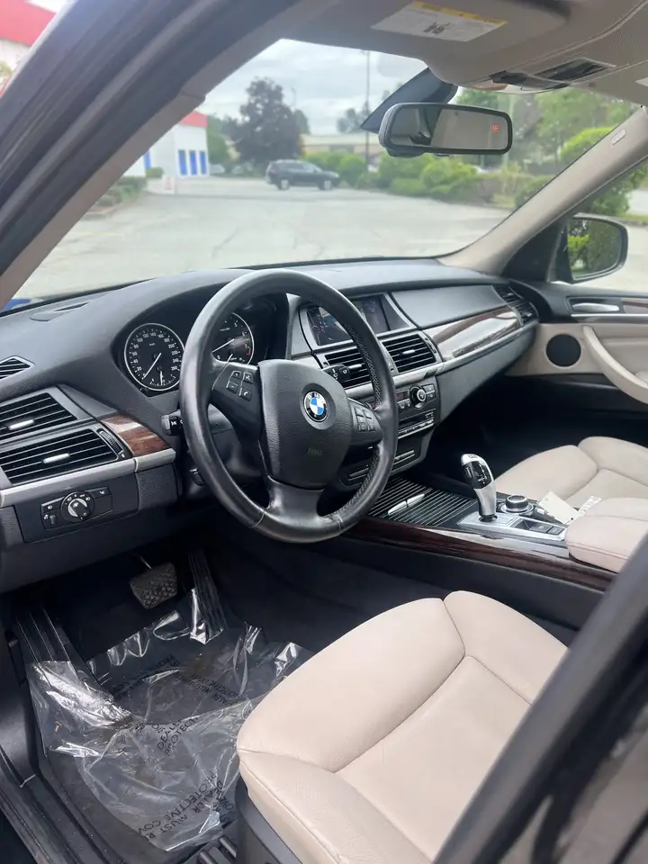 BMW X5 снимка BMW X5