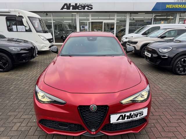 Alfa Romeo Giulia Veloce Q4+LEDER+XENON+8FACH+HARMAN+BREMBO+ACC+