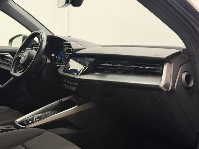 Audi A3 view 27