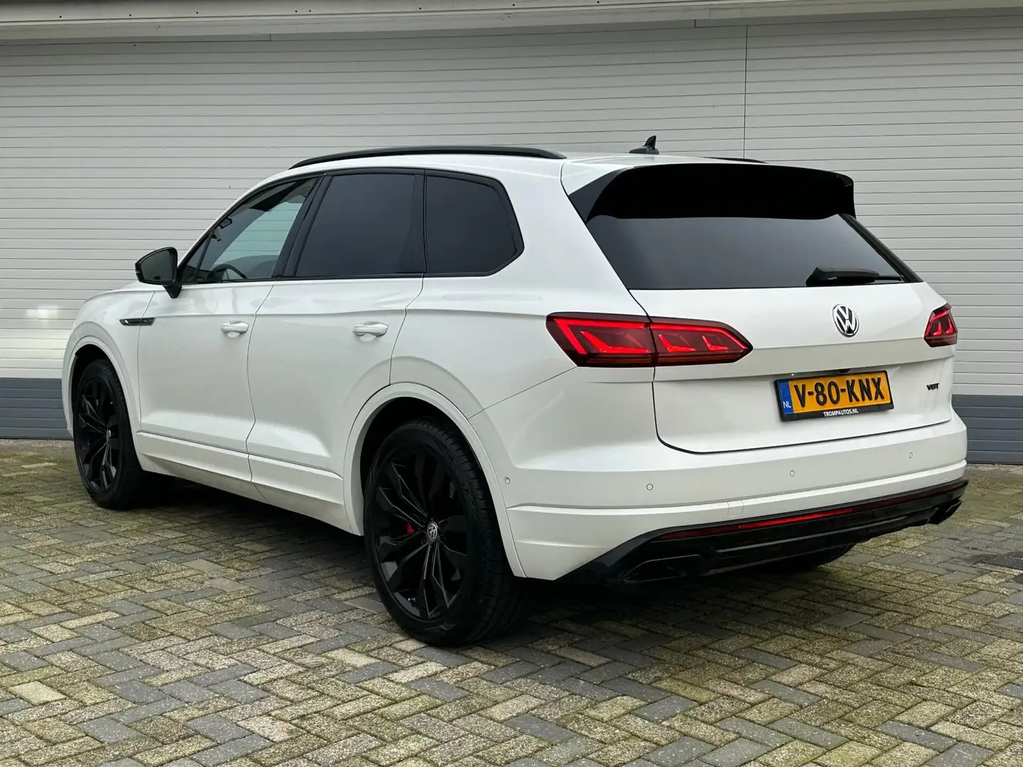 Volkswagen Touareg 4.0TDI V8 R-LINE|GRIJS KENTEKEN|VIRTUAL|TREKHAAK|4 Alb - 2