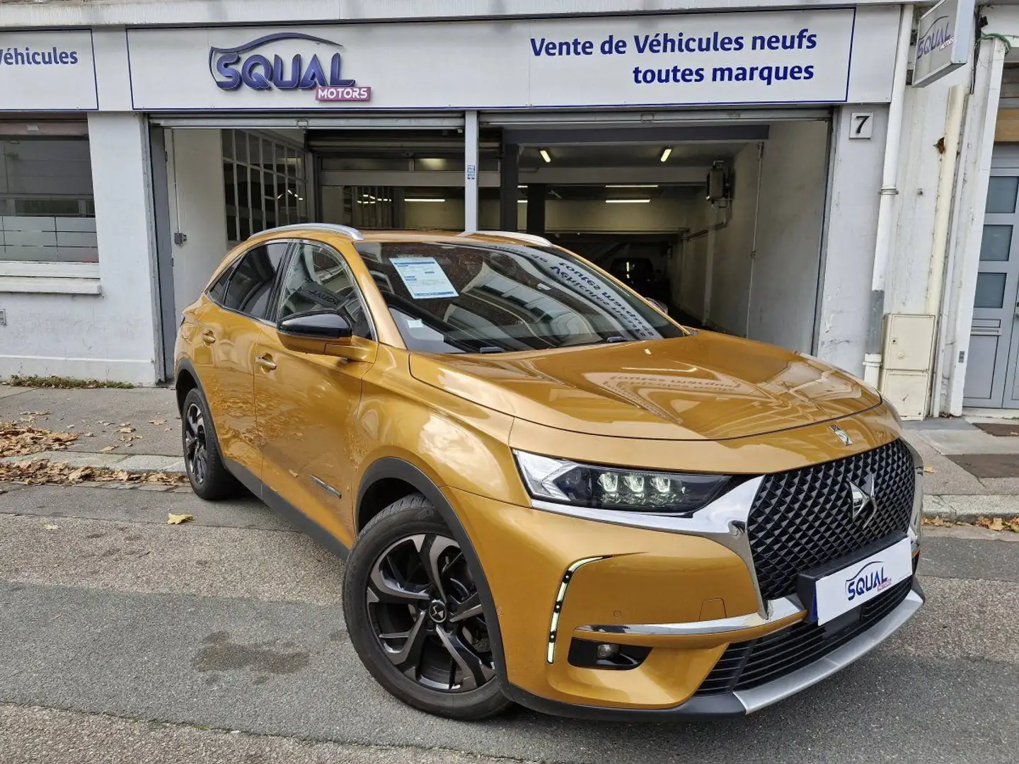 DS Automobiles DS 7 Crossback BlueHDi 180ch Grand Chic EAT8 Jaune - 2