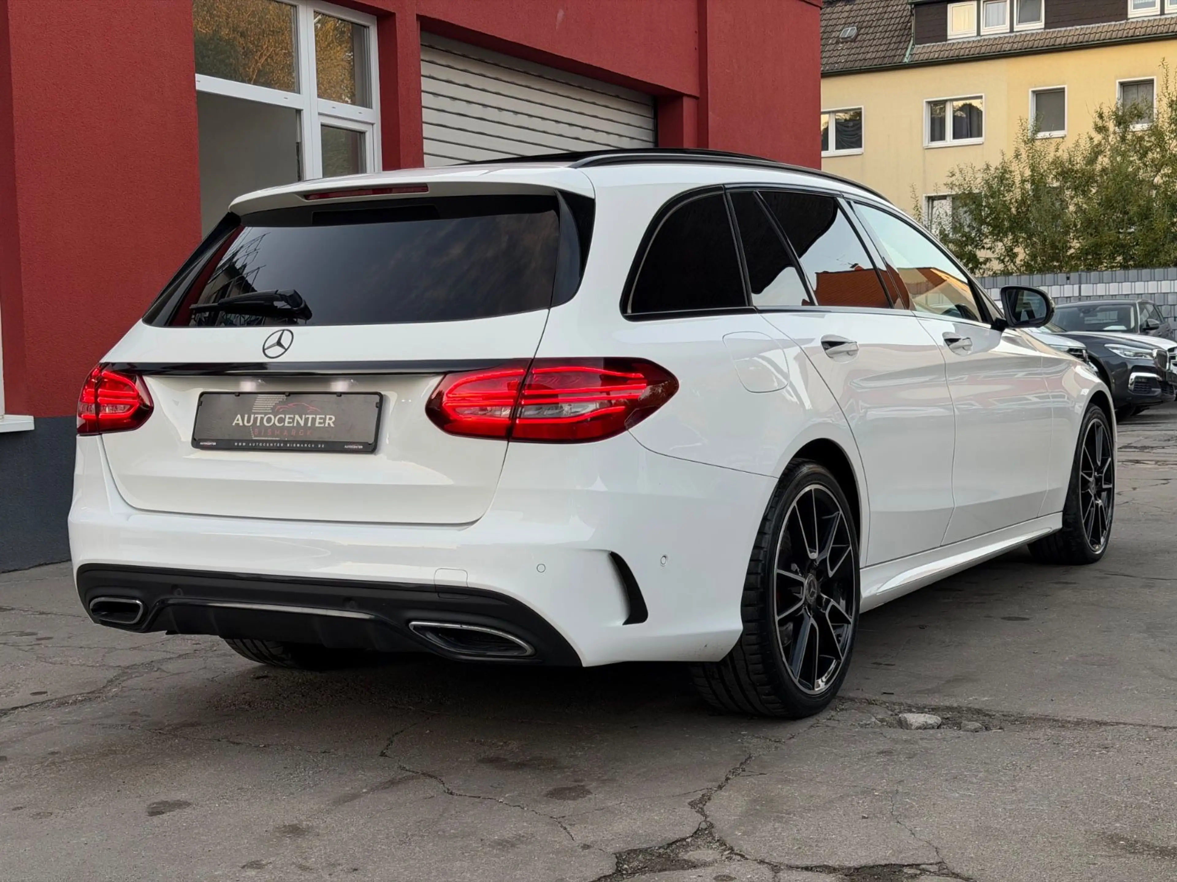 Mercedes-Benz C 220 d T-Modell 4Matic AMG-LINE*PANO*MEMORY*360° — photo 5