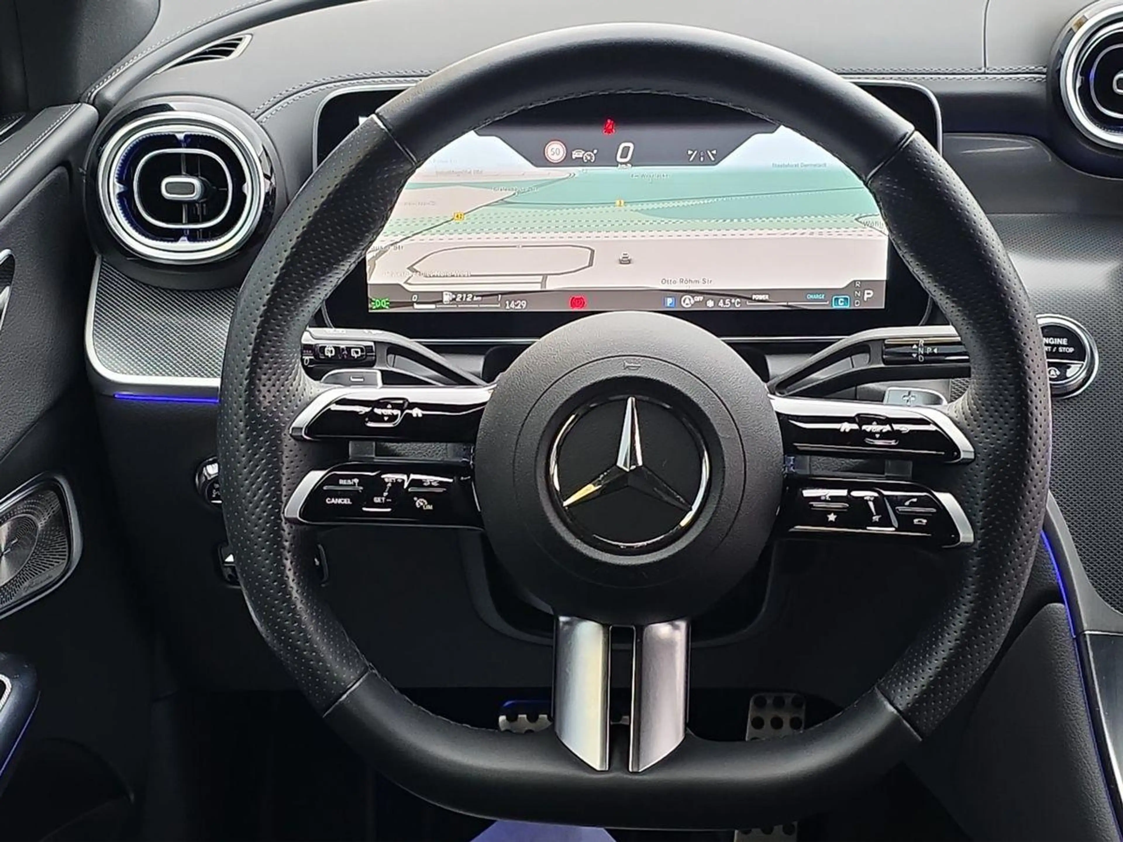 Mercedes-Benz GLC 220 d AMG 4Mat BURMEST A.LEDER DISTRON R-KAM — photo 14