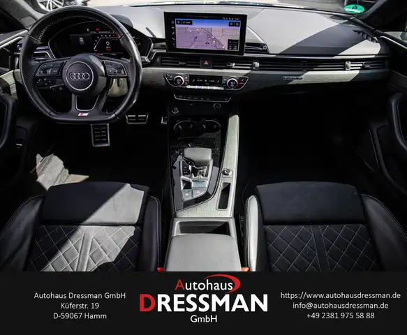 Audi A4 view 14