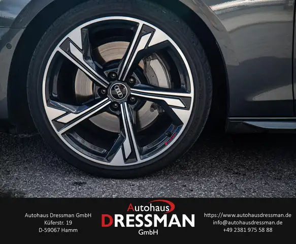Audi A4 view 8