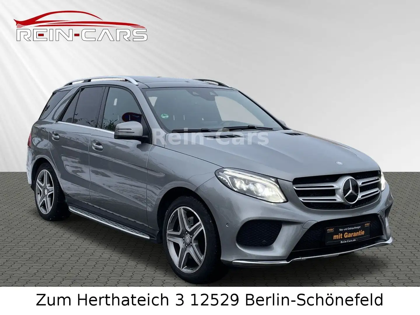 Mercedes-Benz GLE 500 e 4MATIC AMG PANO DISTR LED AHK SDH 360° Grau - 1