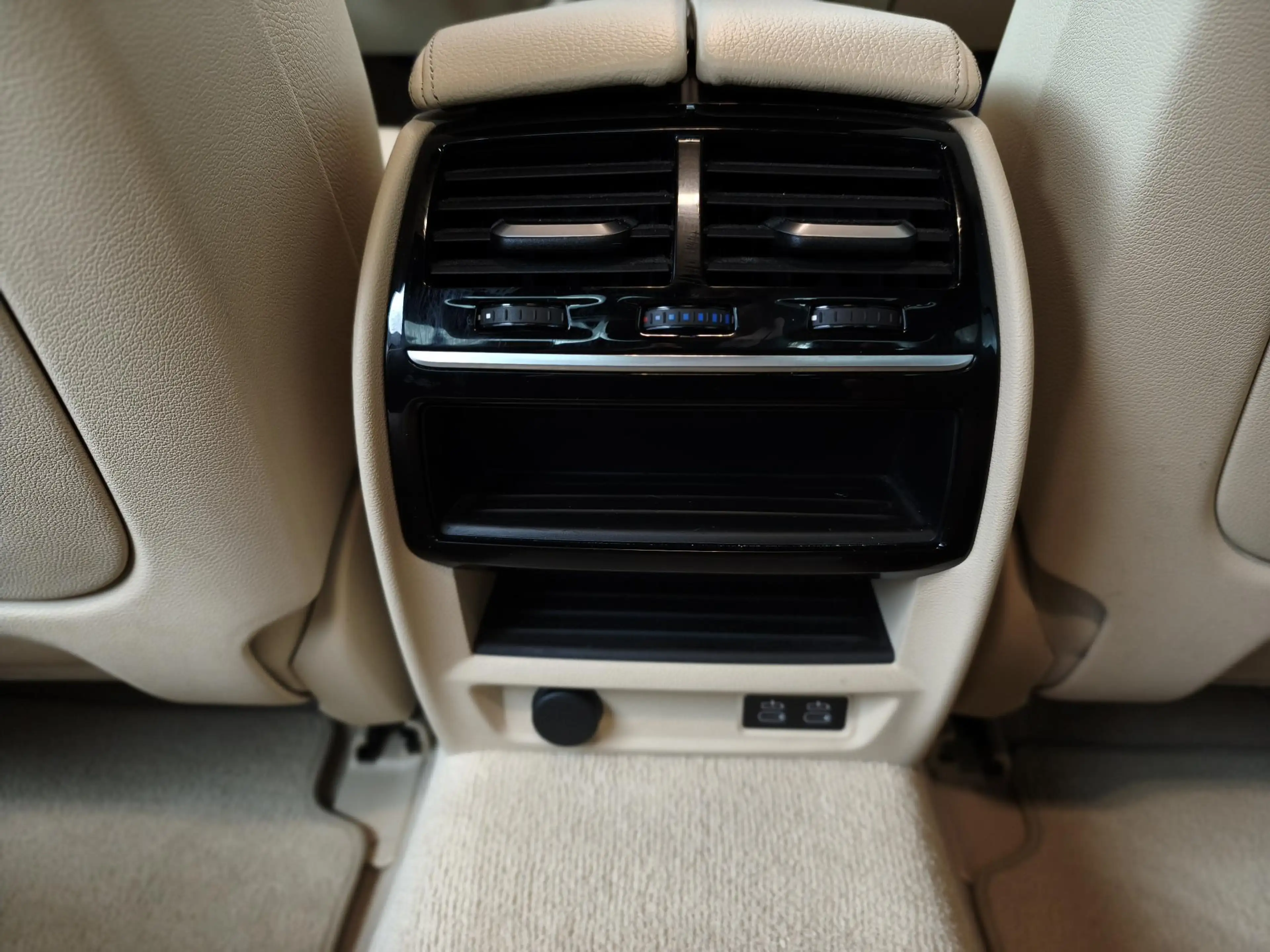 BMW 530 5-serie 530e iPerformance High Executive | Lederen — photo 28